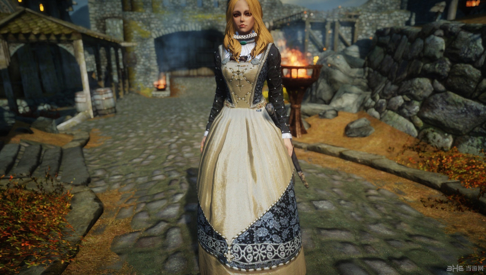 上古卷轴5巫师3服装mod下载v1.1图2: